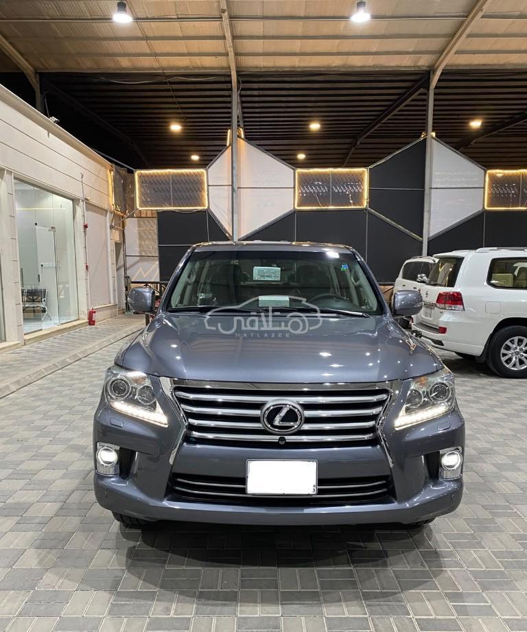 لكزس LX 570 2015 للبيع الرياض