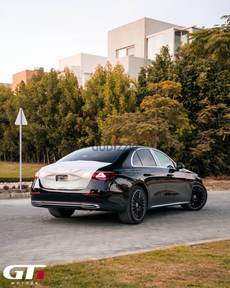 Mercedes-Benz E200 Exclusive 2027