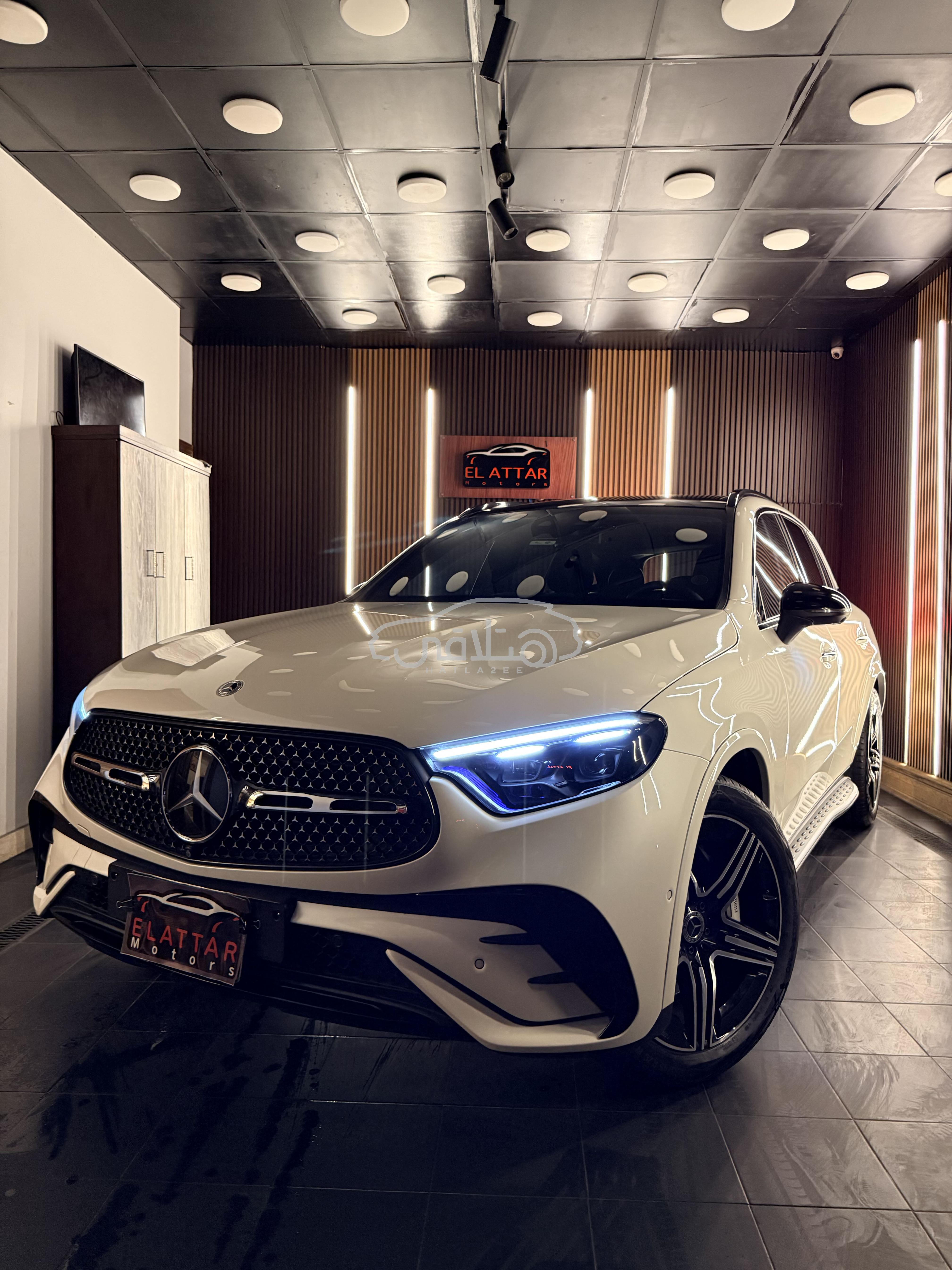 مرسيدس GLC 300 2023 للبيع سموحة