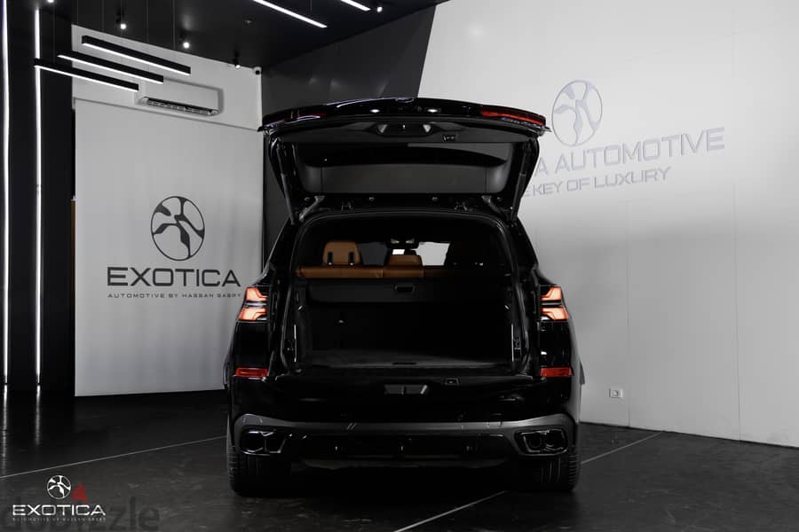 BMW X5 M60i 2025