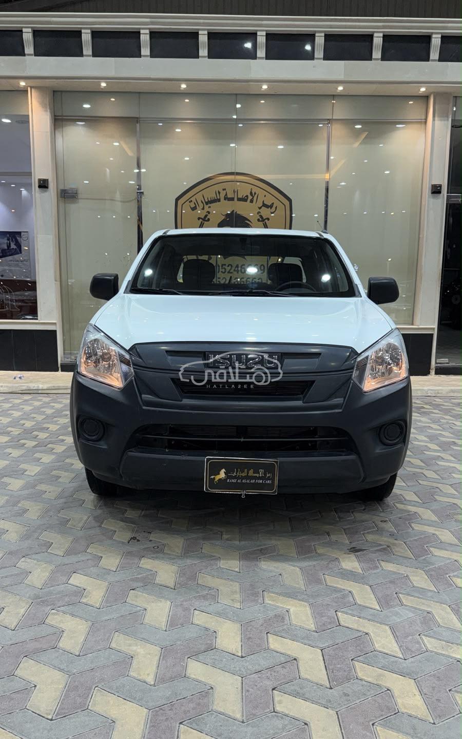 ايسوزو دى ماكس 2023 للبيع الرياض