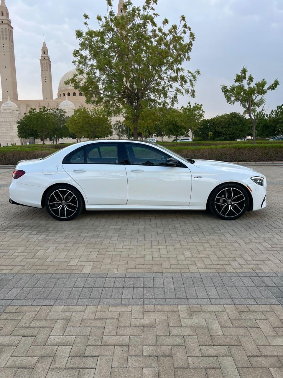 مرسيدس E 350 2022 للبيع نزوى