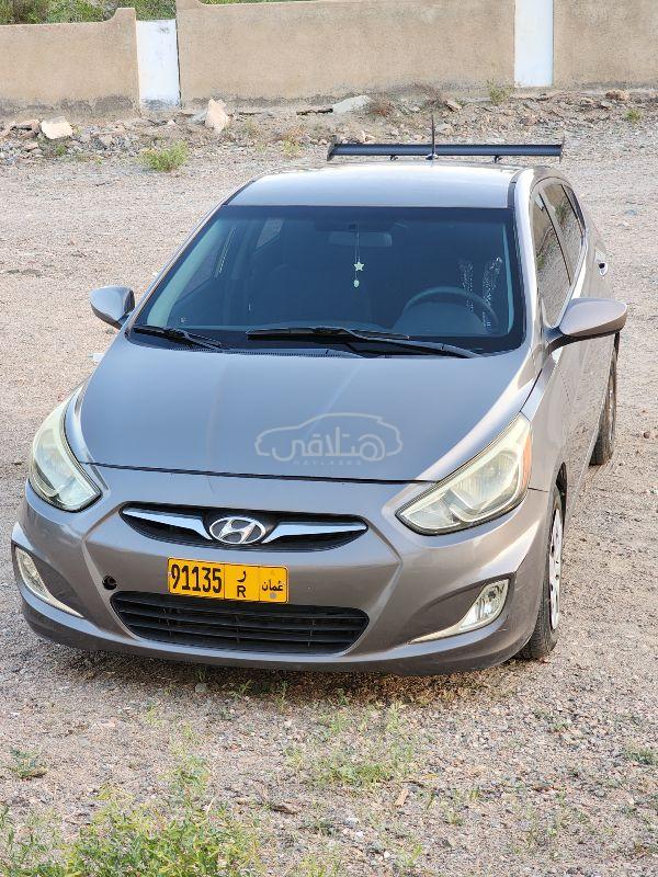 هيونداي اكسنت 2017 للبيع صلالة