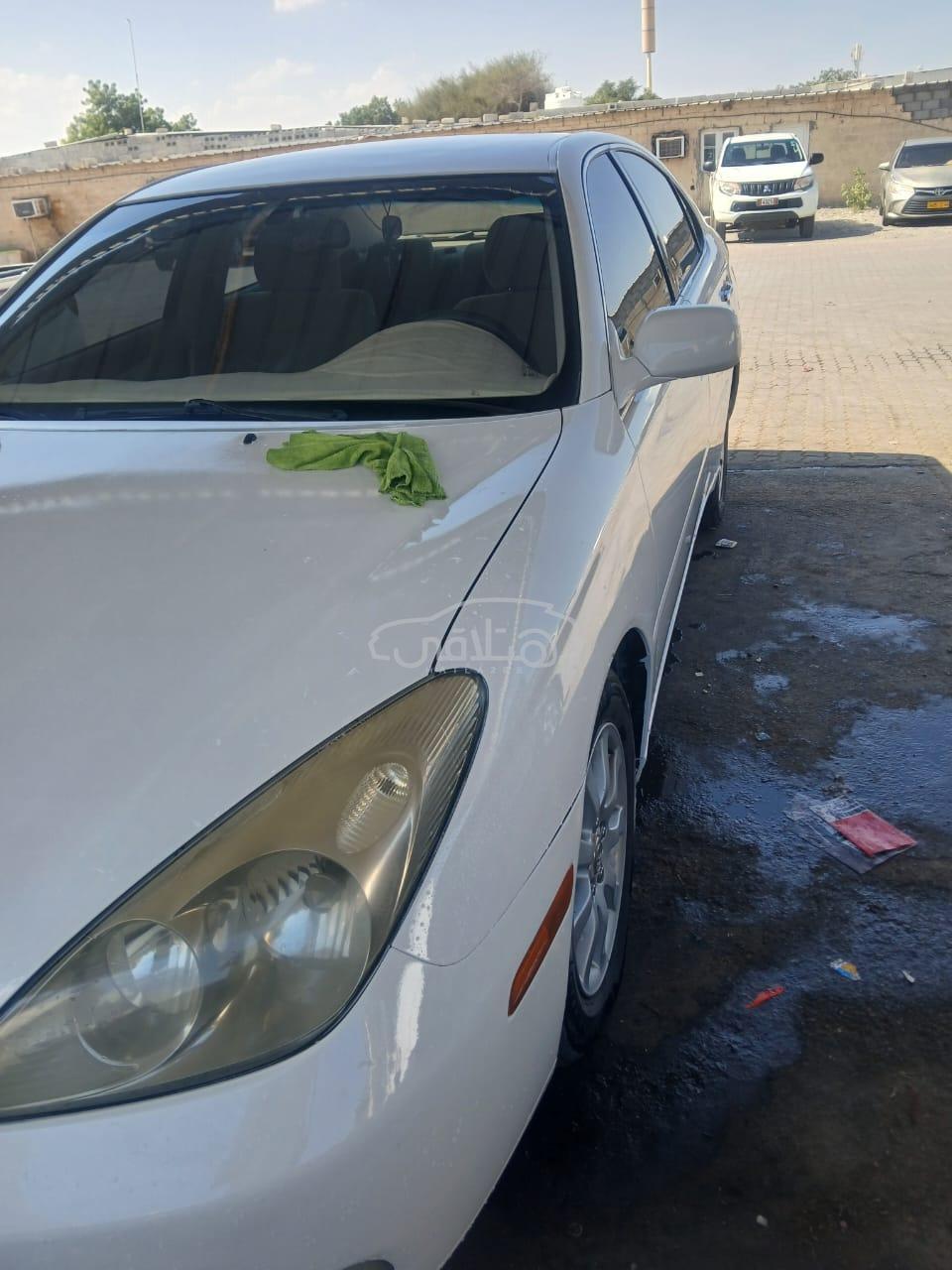لكزس Ct 200h 2003 للبيع بركاء