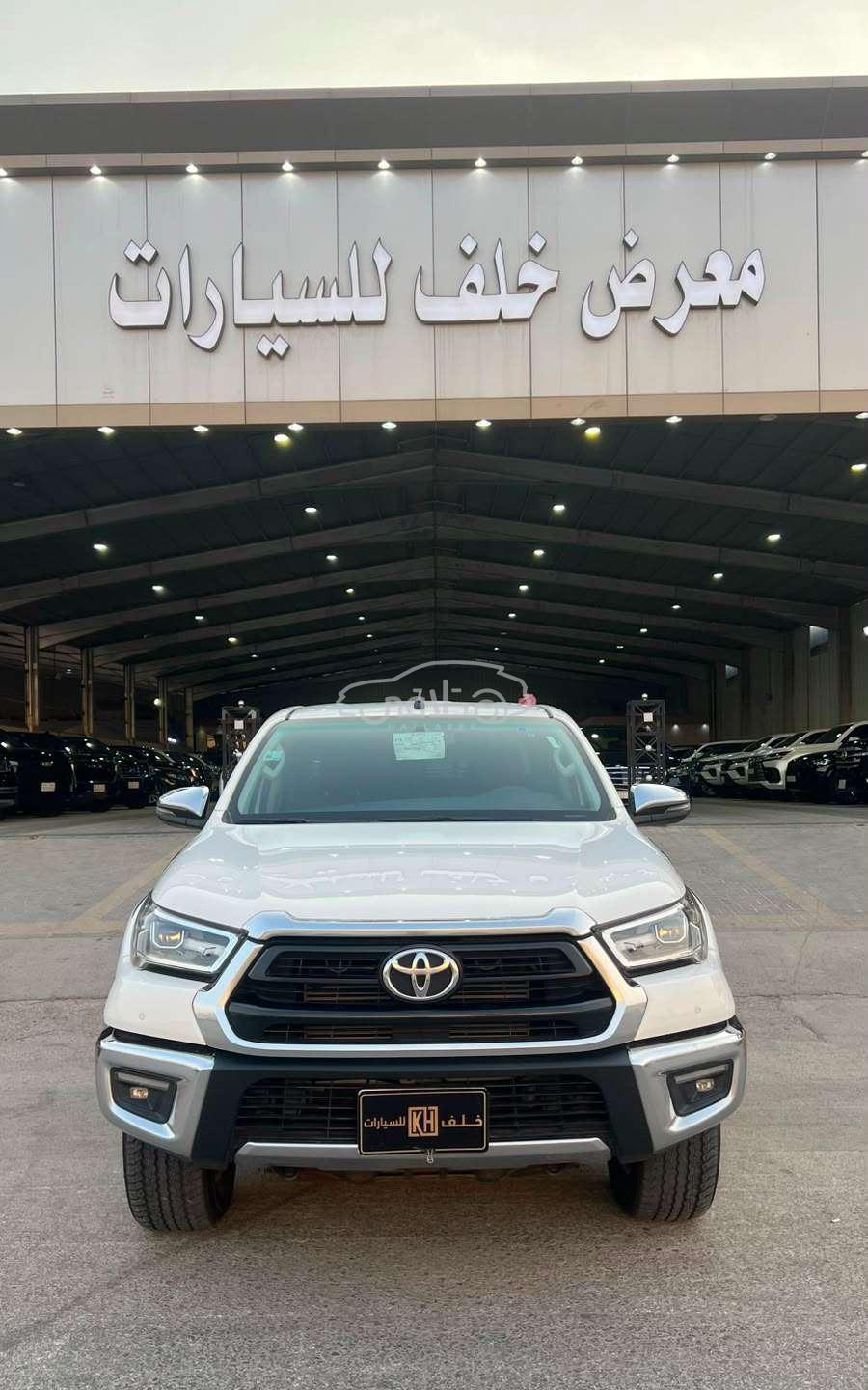 تويوتا هايلكس 2023 للبيع الرياض
