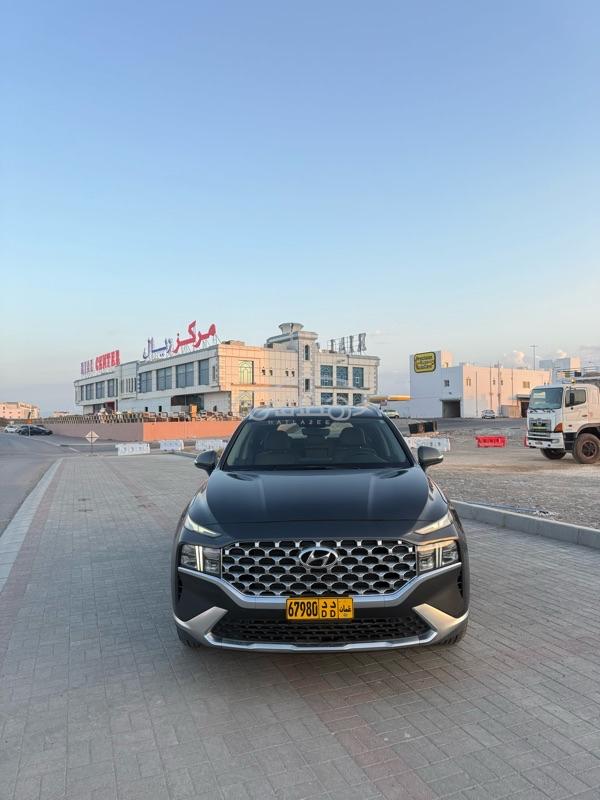 هيونداي سانتافى 2023 للبيع السيب