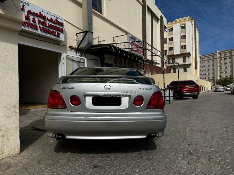 لكزس Gs 2001 للبيع وادي الكبير