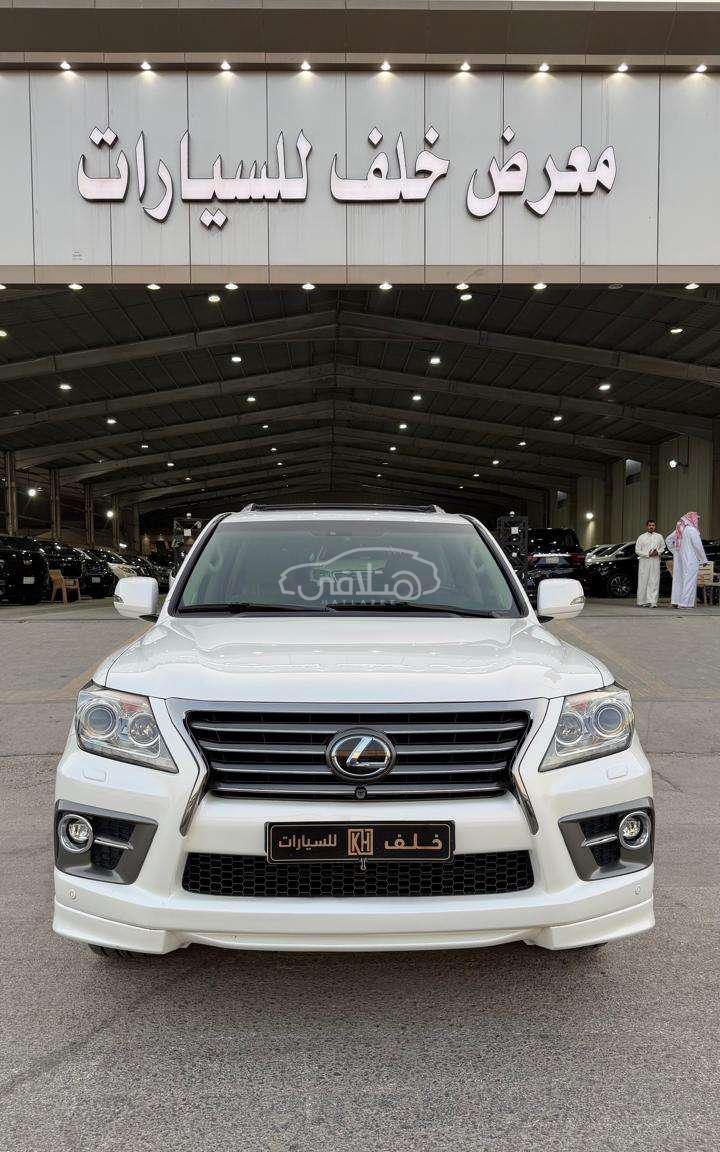 لكزس LX 570 2015 للبيع الرياض