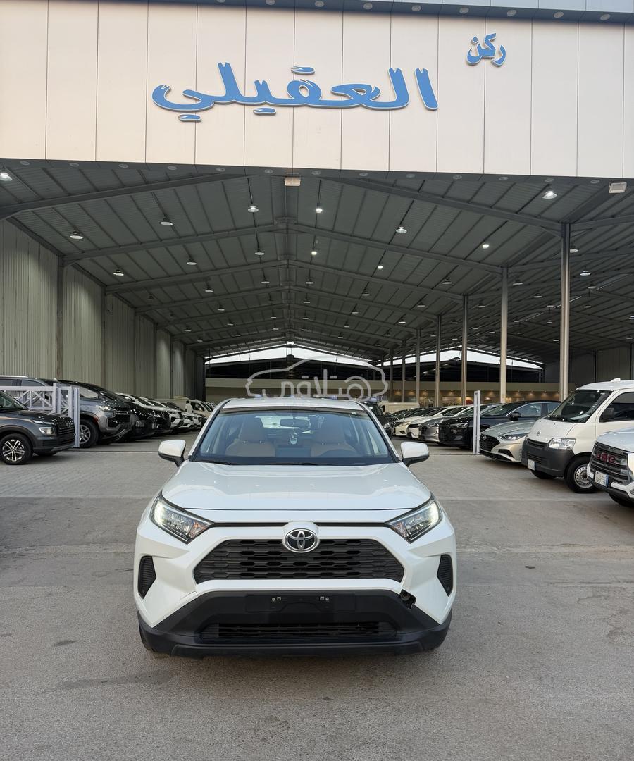 تويوتا راف فور 2022 للبيع الرياض