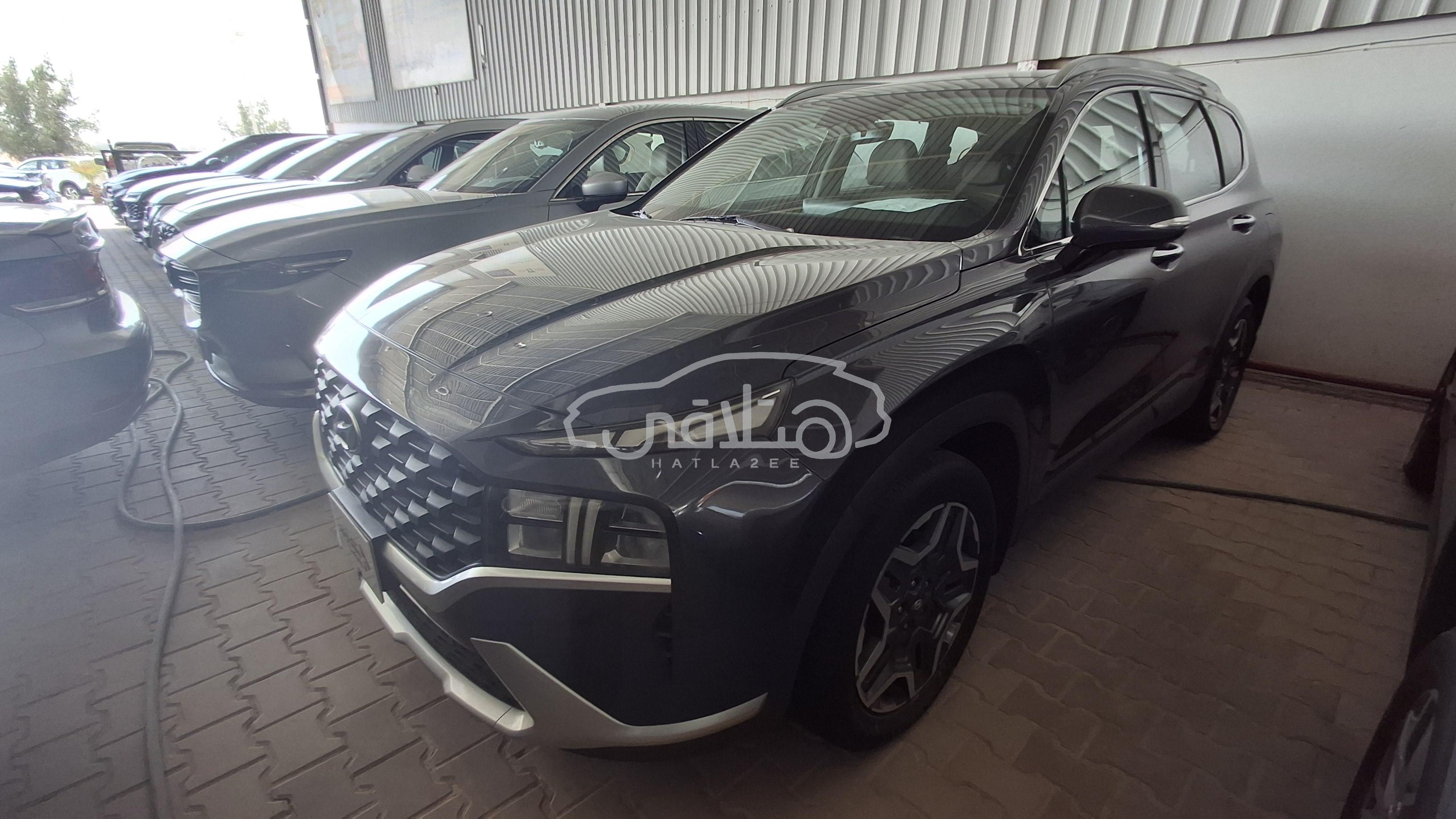 هيونداي سانتافى 2022 للبيع الرياض