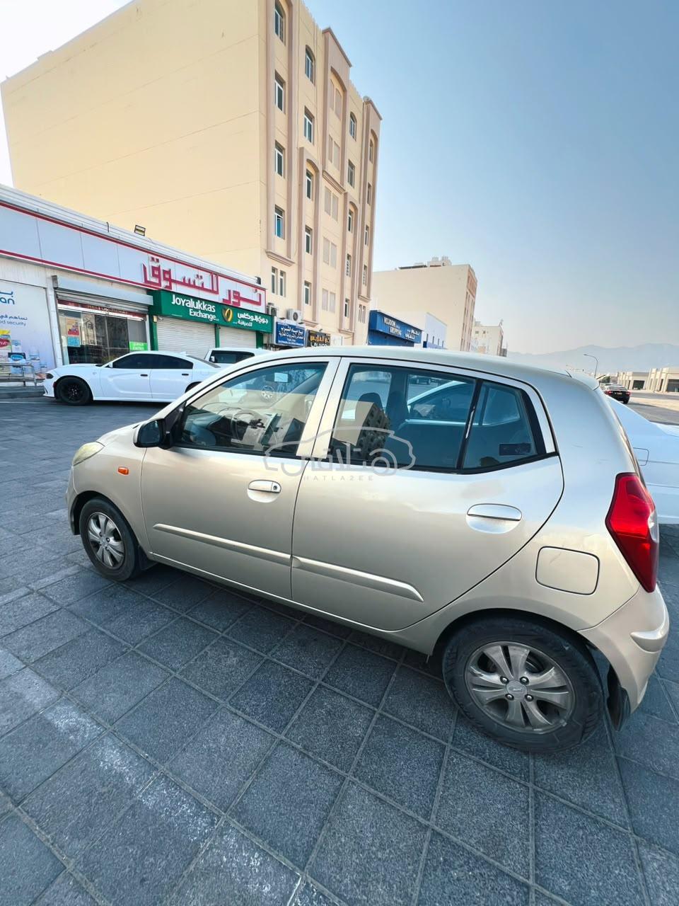 هيونداي I10 2013 للبيع العامرات