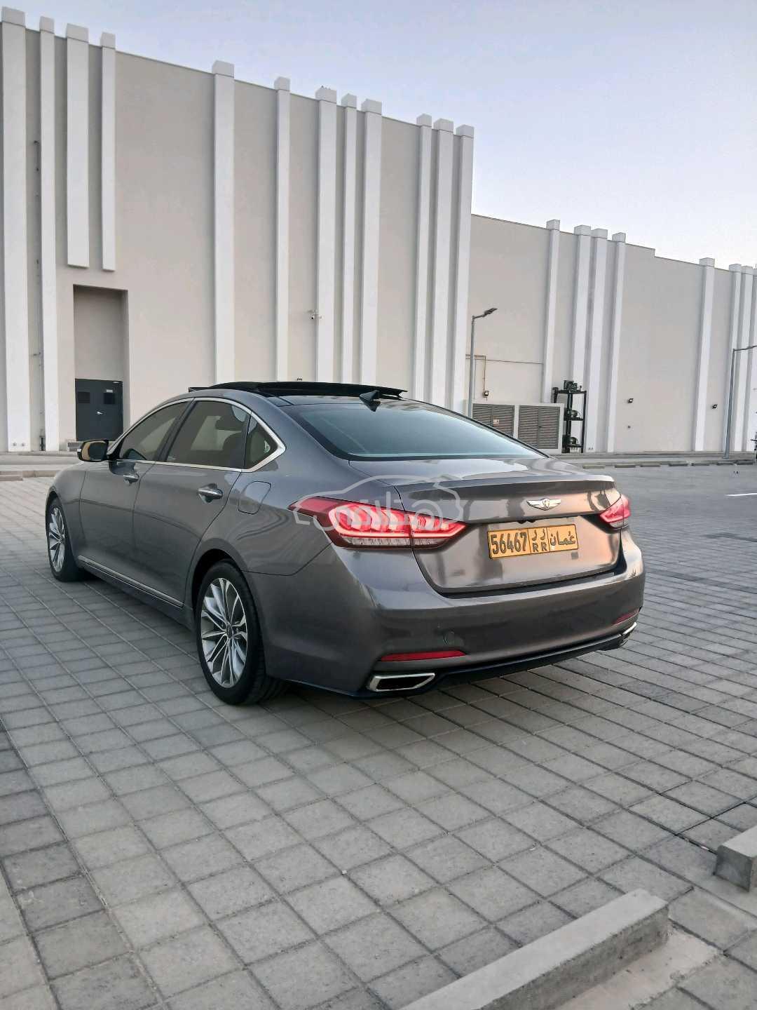 جينيسيس G80 2015 للبيع الغبرة