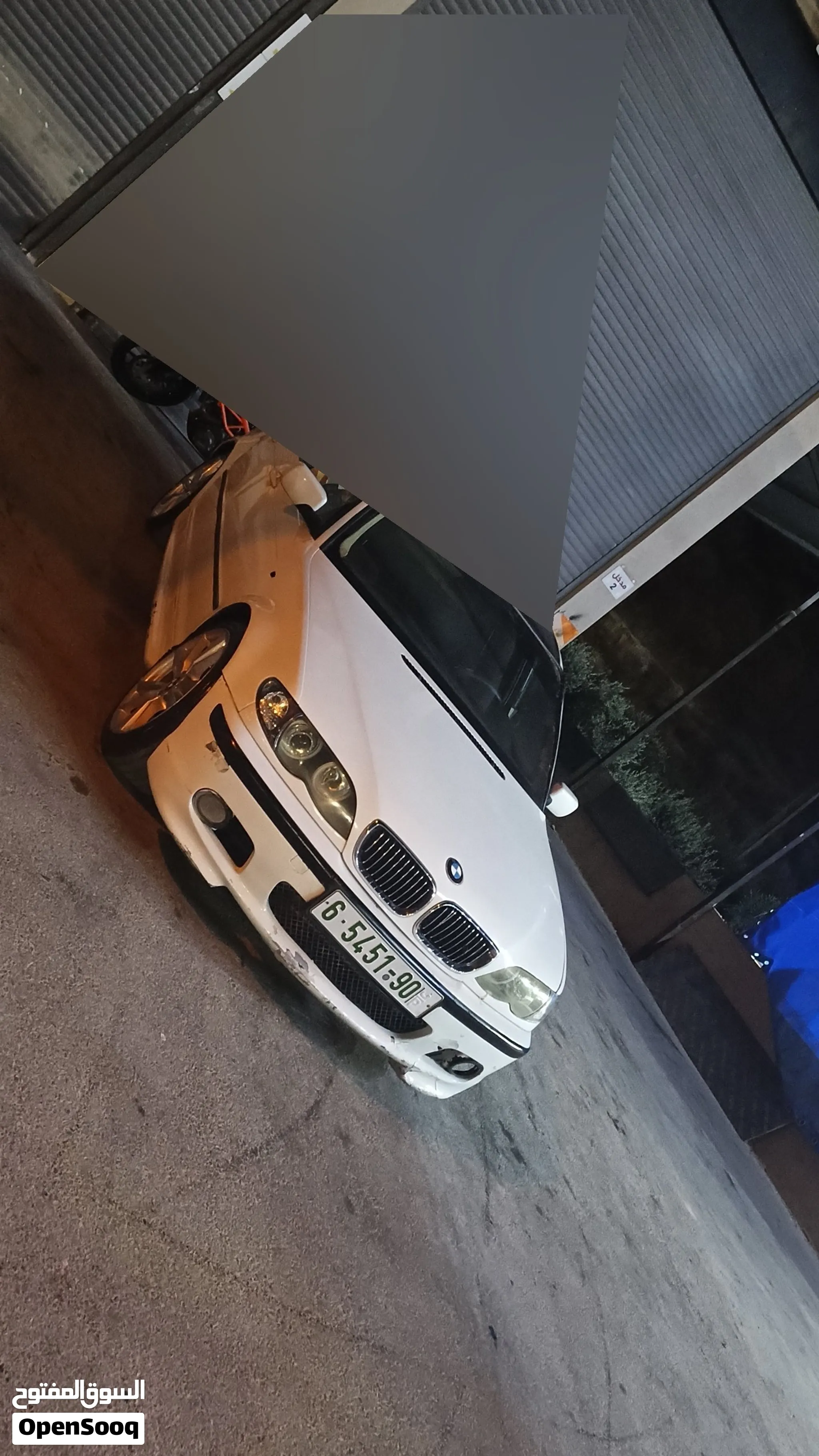 bmw e46 السيارة اصل 2800 شركة السيارة فحصها نضيف