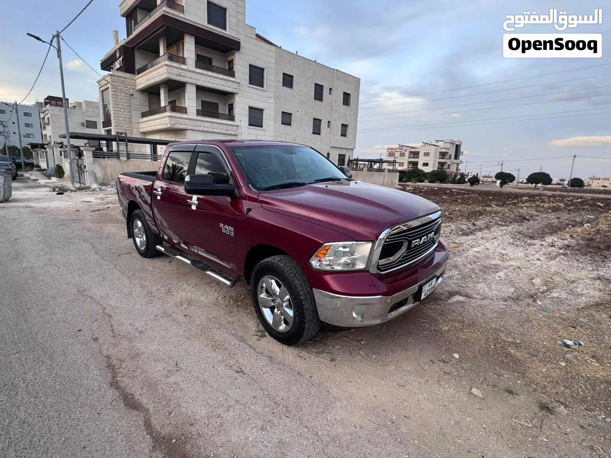 للبيع دودج رام 1500 موديل 2015 – EcoDiesel 4×4 4 جيد