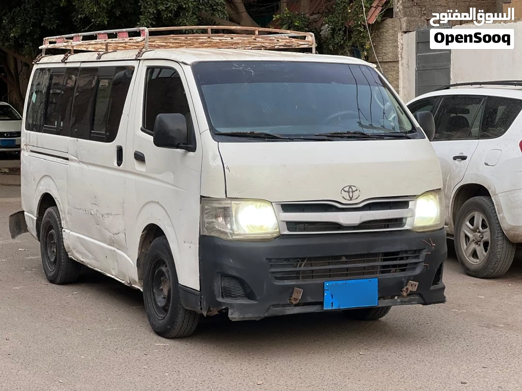 Toyota Hiace 2014