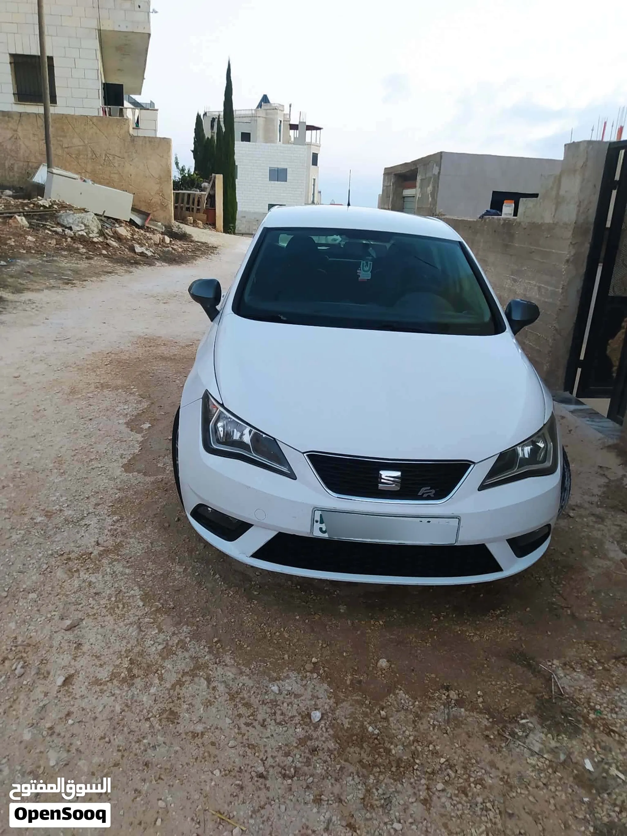 سيات ابيزا كونكت 2016