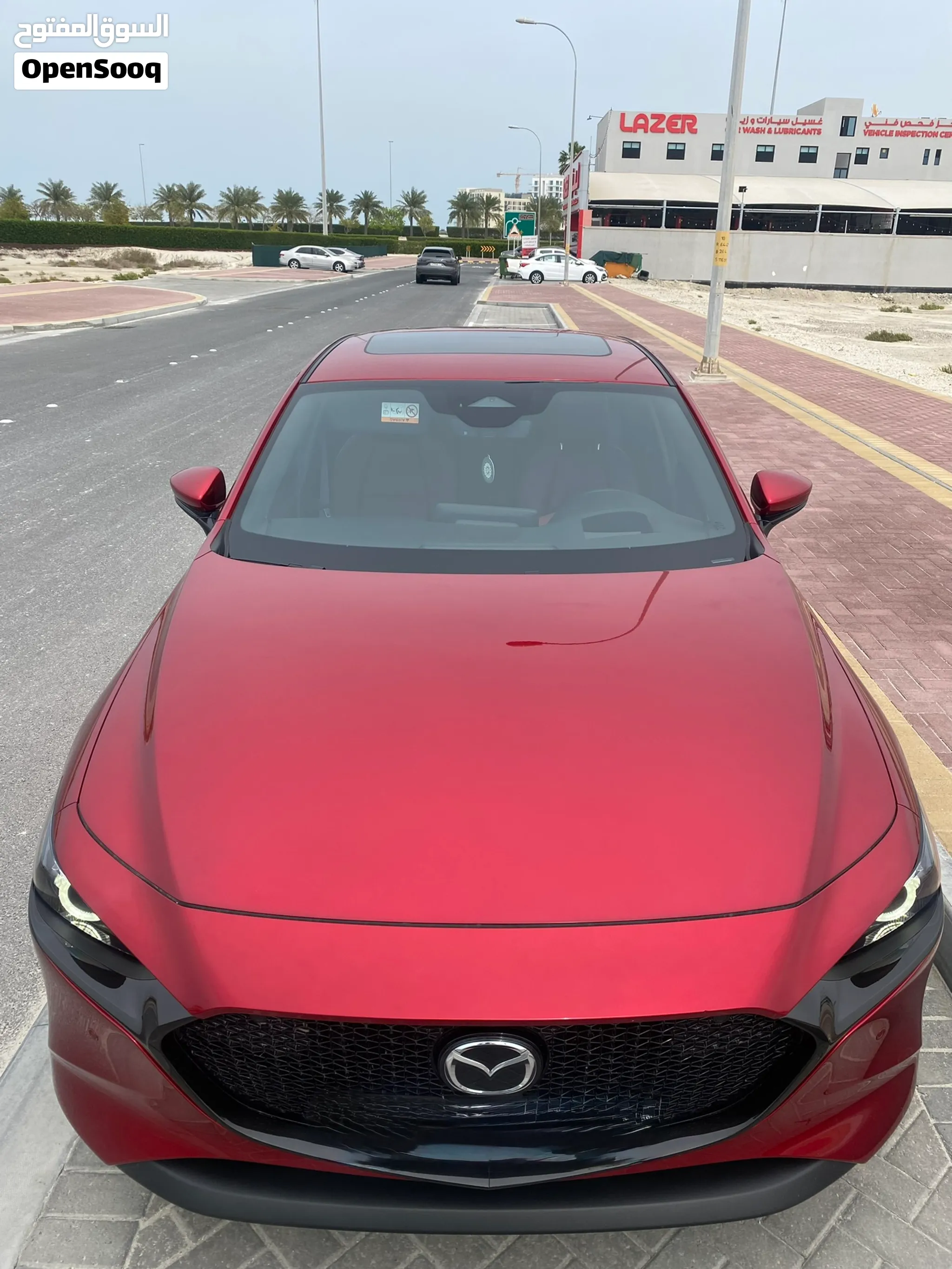 سياره Mazda hatchback GCC NEW CONDITION NO ACCIDENTS