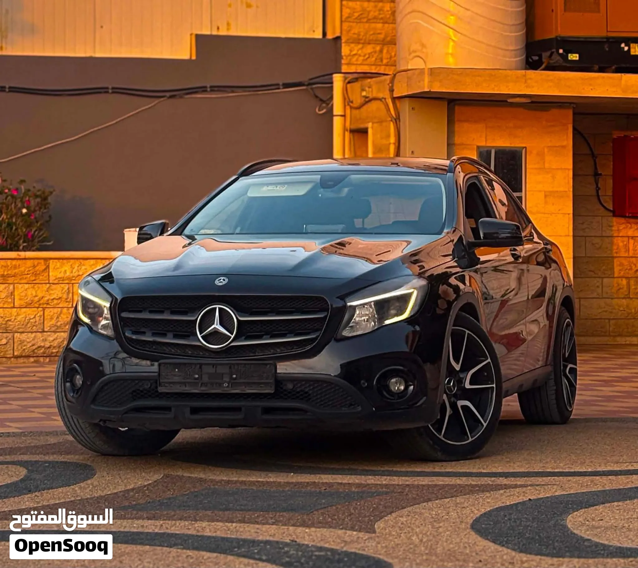 مرسيدس بينز GLA200