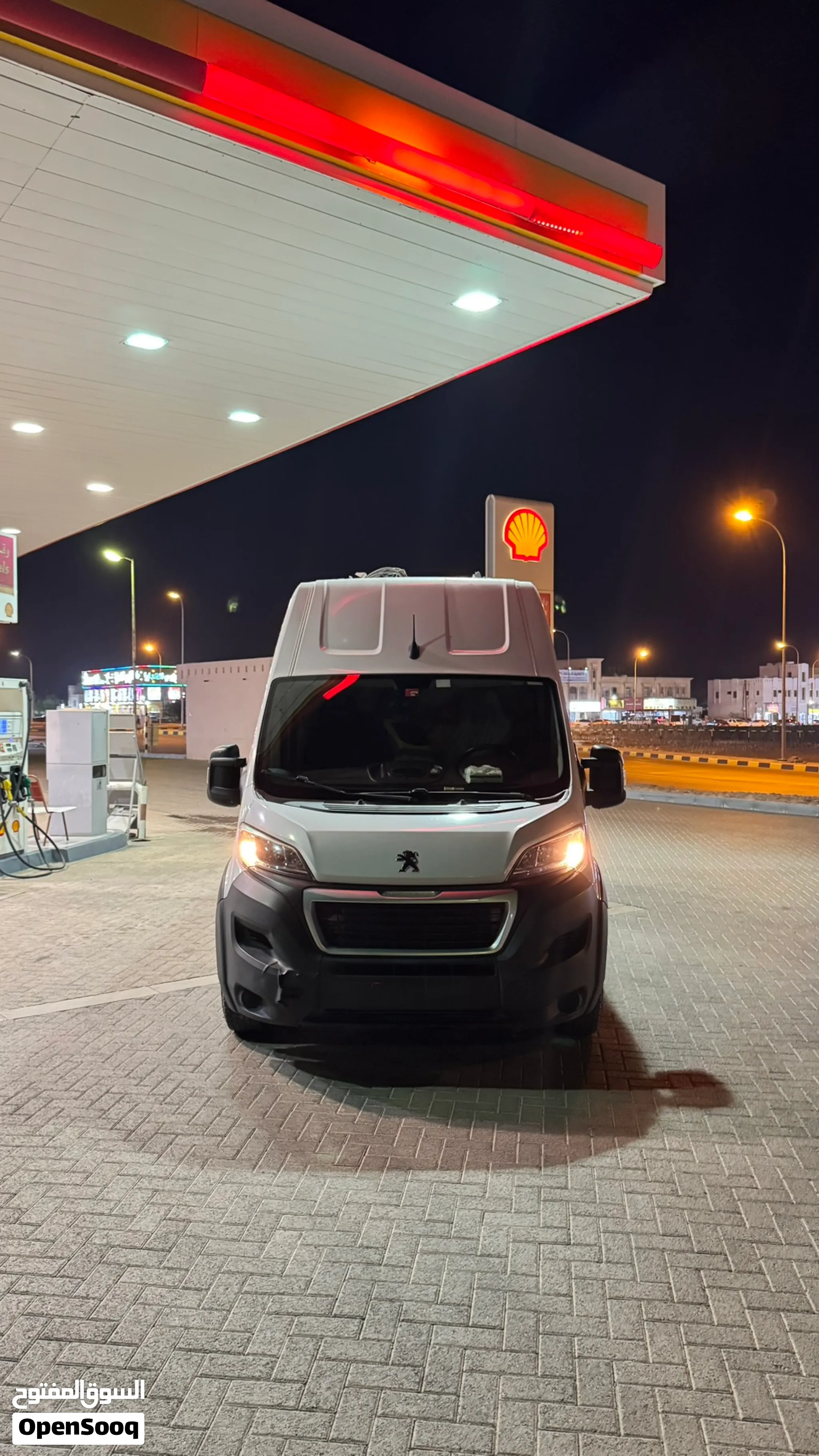 بيجوت فان بوكسر / براد باص فان تبريد