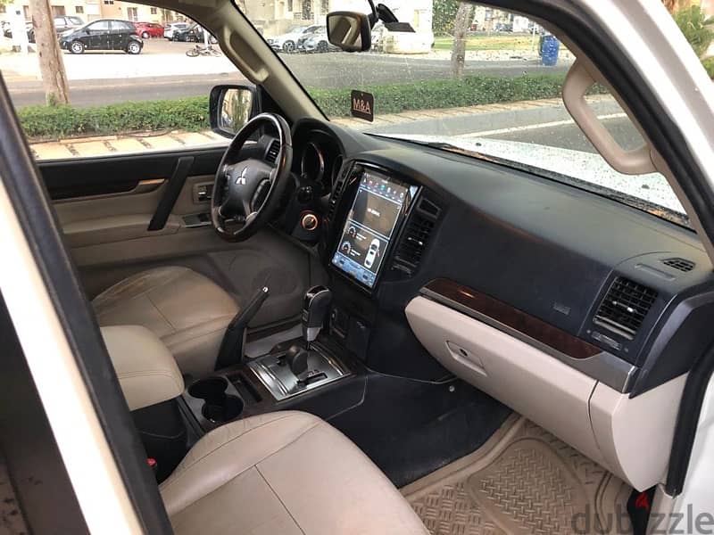 Mitsubishi Pajero 2011