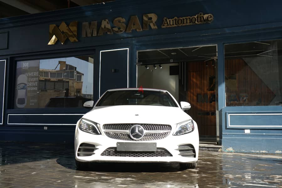 Mercedes-Benz C180 2023 convertible