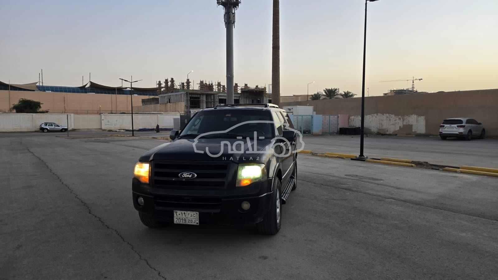فورد اكسبيديشن 2013 للبيع الرياض