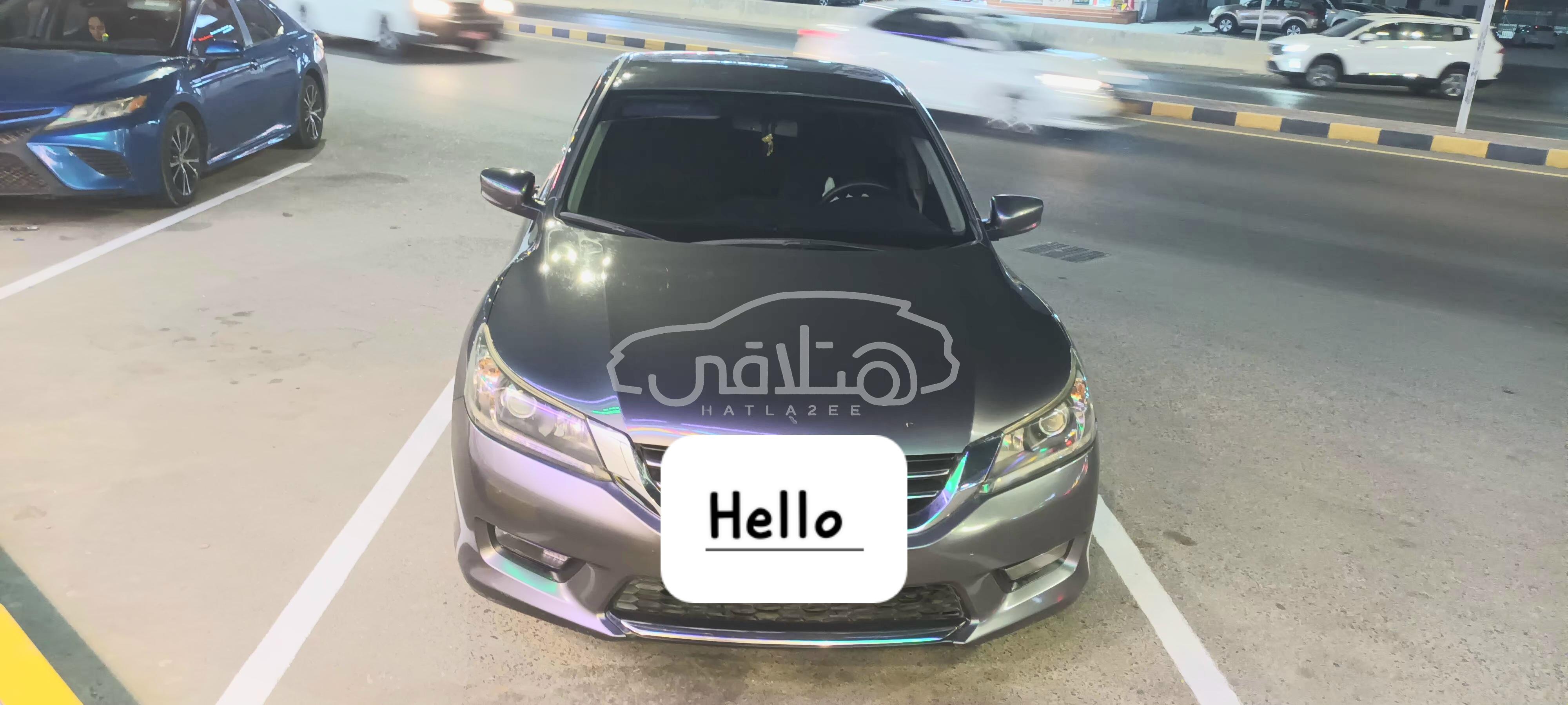 هوندا أكورد 2015 للبيع بركاء
