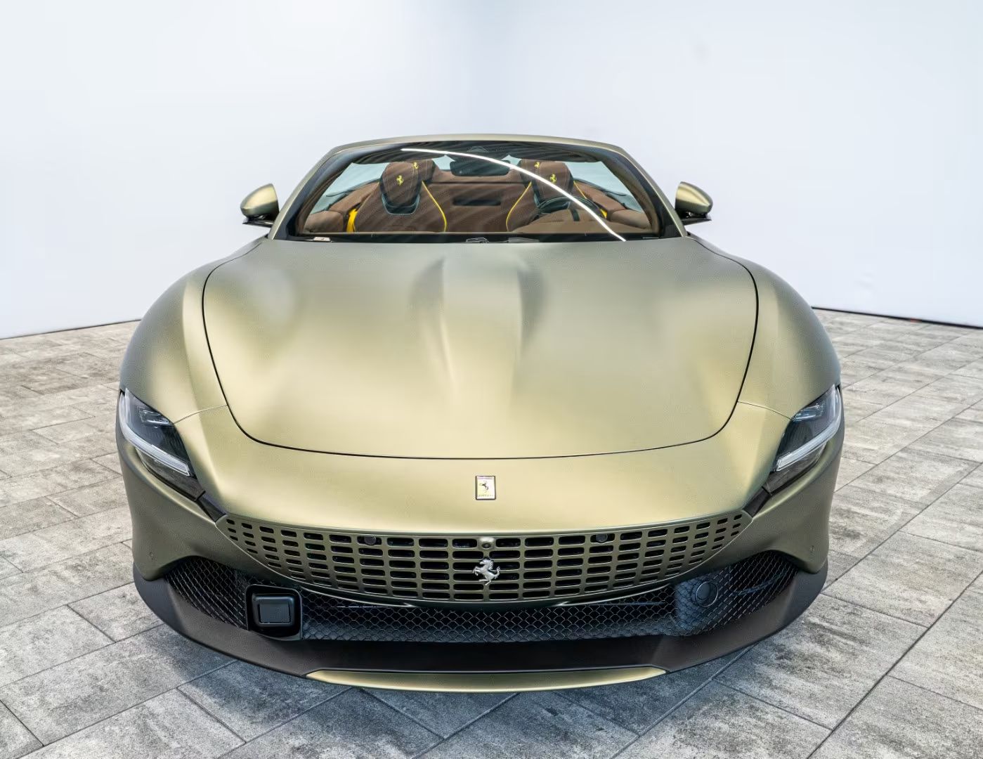 2026 فيراري روما 3.9T V8 الجديدة