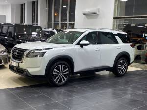نيسان باثفايندر SV 2025