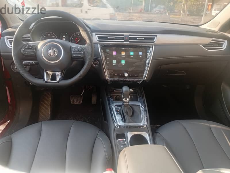 ام جى ام جي 5 2027 MG 5 لاكشرى 2027
