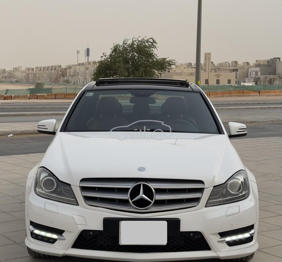 مرسيدس C 200 2014 للبيع الرياض
