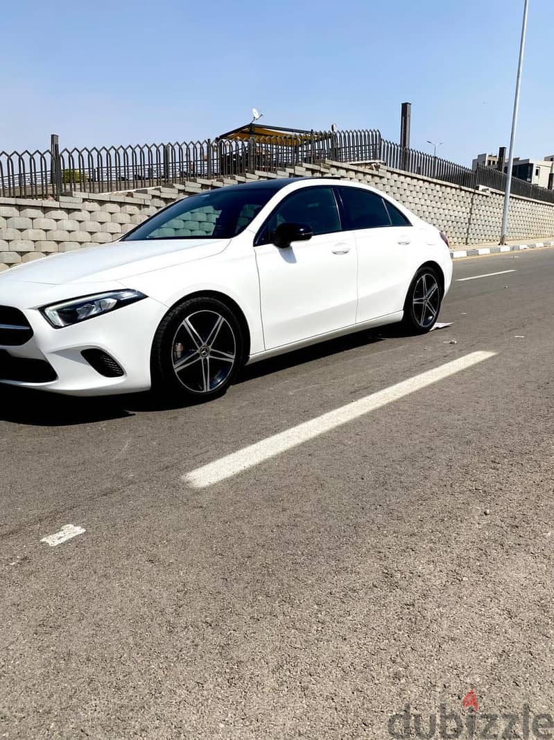 Mercedes-Benz Sport A180 2021 \ميرسيدس بينز ايه 180 2021
