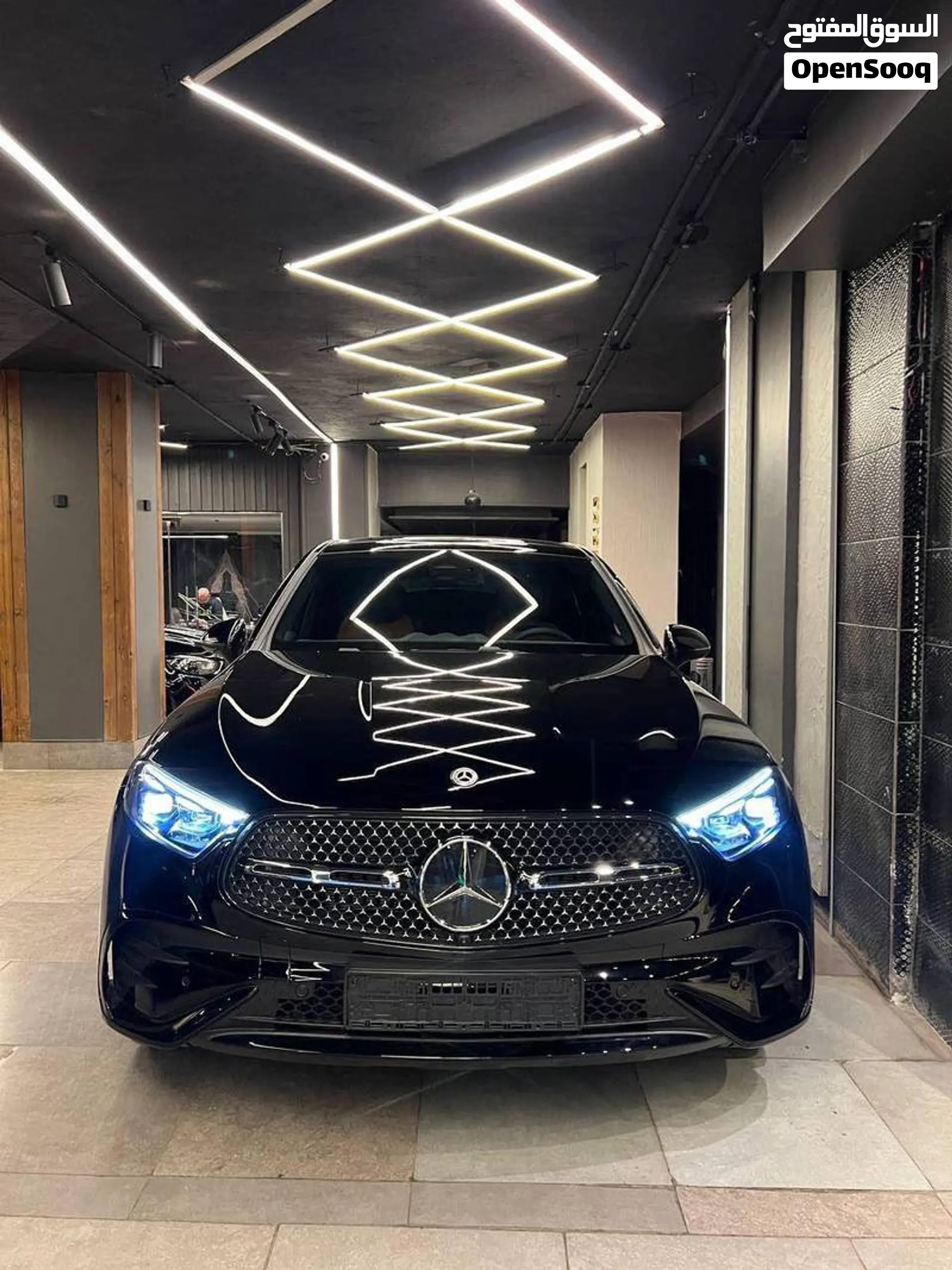 Mercedes Benz GLC300