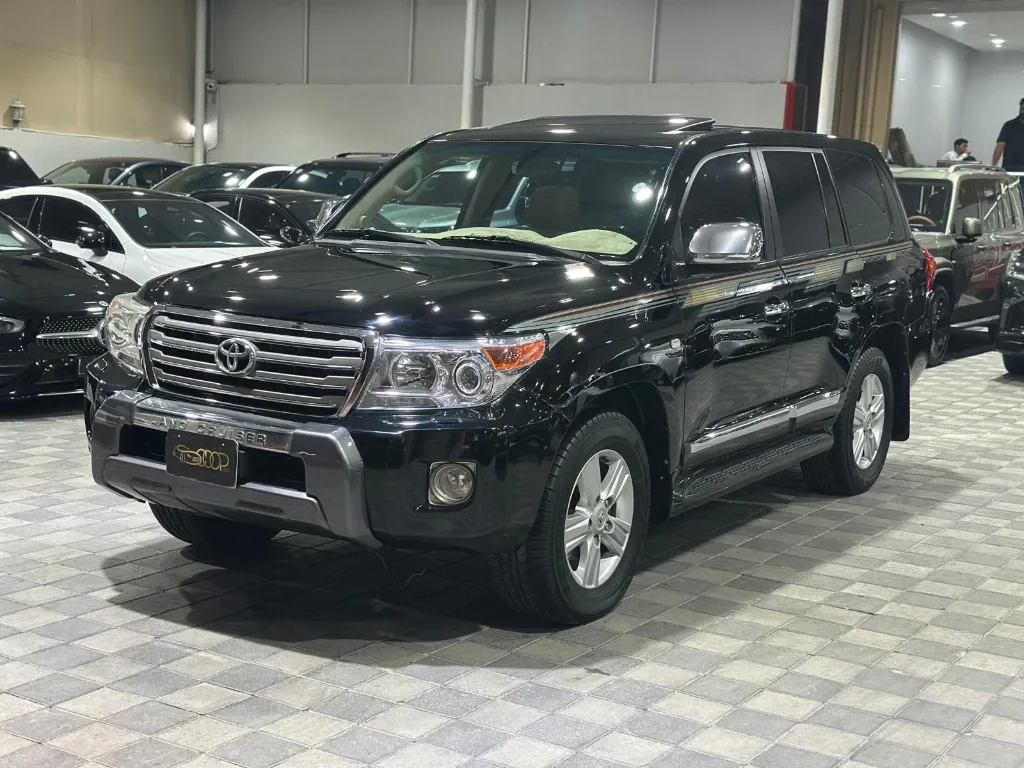لكزس LX570 S موديل 2018 فل أوبشن وكالة البحرين