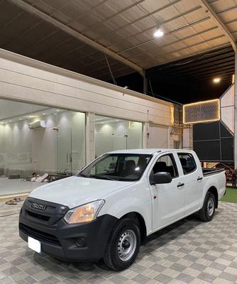 ايسوزو دى ماكس 2023 للبيع الرياض