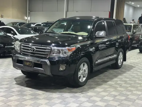 لكزس LX570 S موديل 2018 فل أوبشن وكالة البحرين