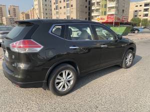 نيسان اكس تريل 2015