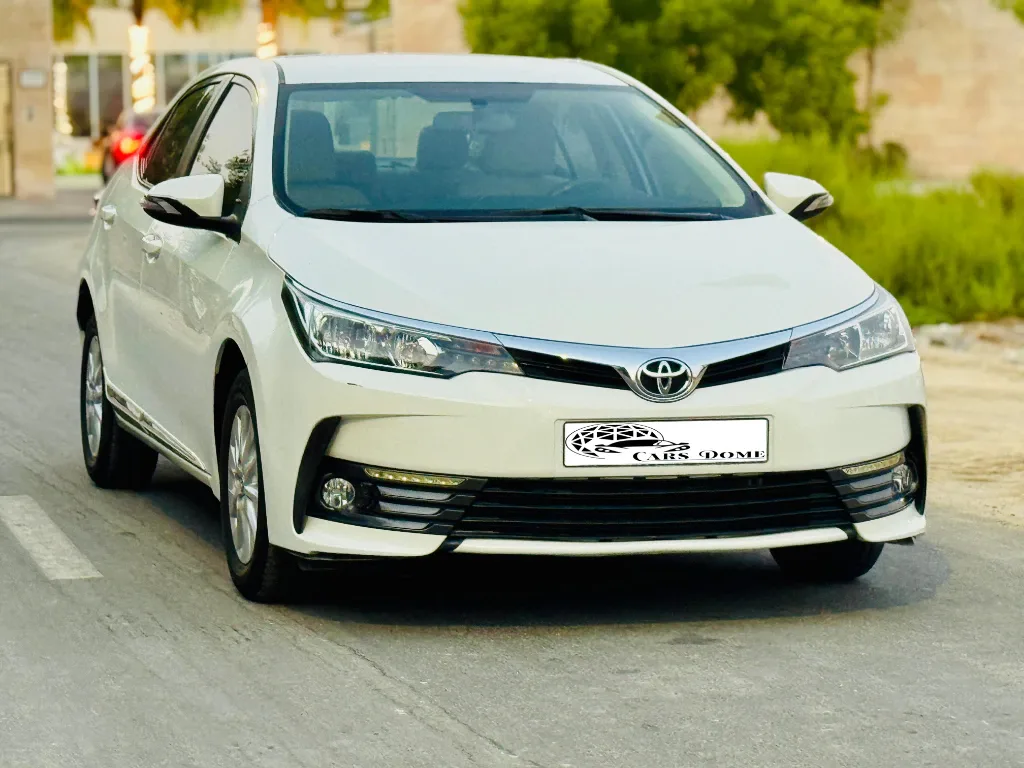 تويوتا كورولا 2018 محرك 2.0 للبيع - 4,200 د.ب