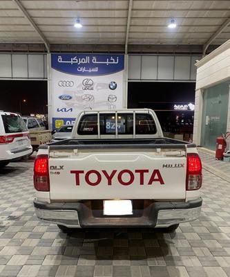 تويوتا هايلكس 2025 للبيع الرياض