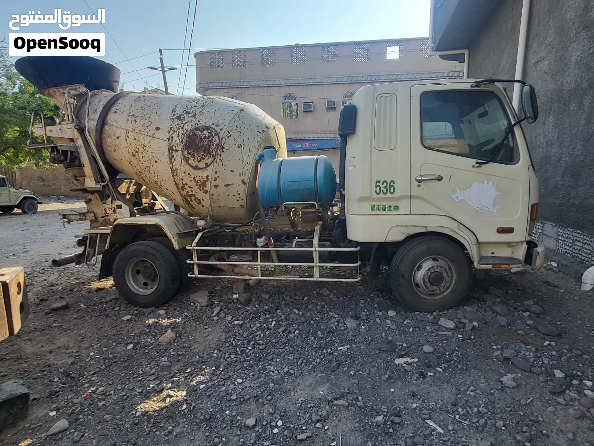 Fuso Fighter خلاطه خرسانه صغير
