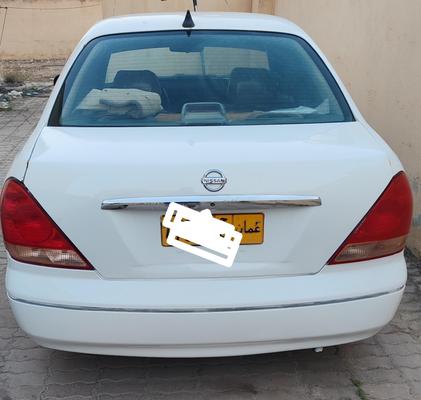 نيسان صنى 2005 للبيع صلالة