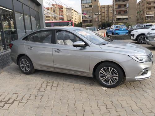 التجاري اوتو ام جى 5 2027 للبيع
