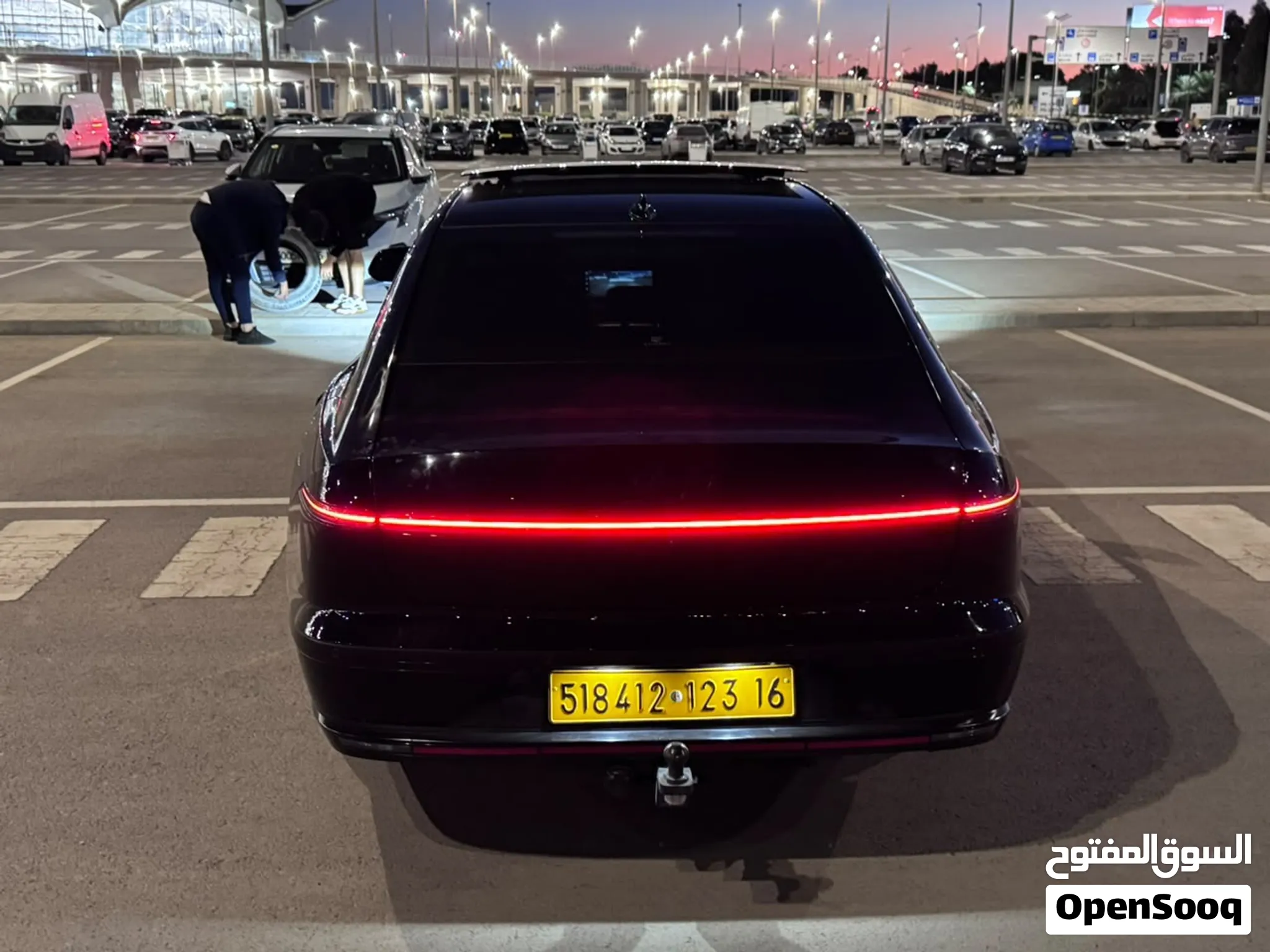 Hyundai grandeur (azera) black edition 2023