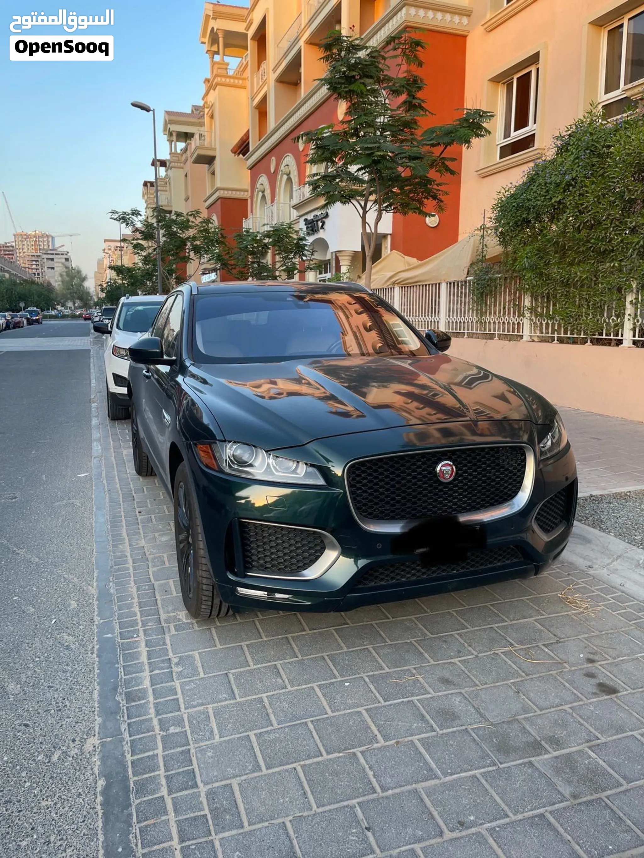 للبيع جاكوار F-PACE موديل 2018