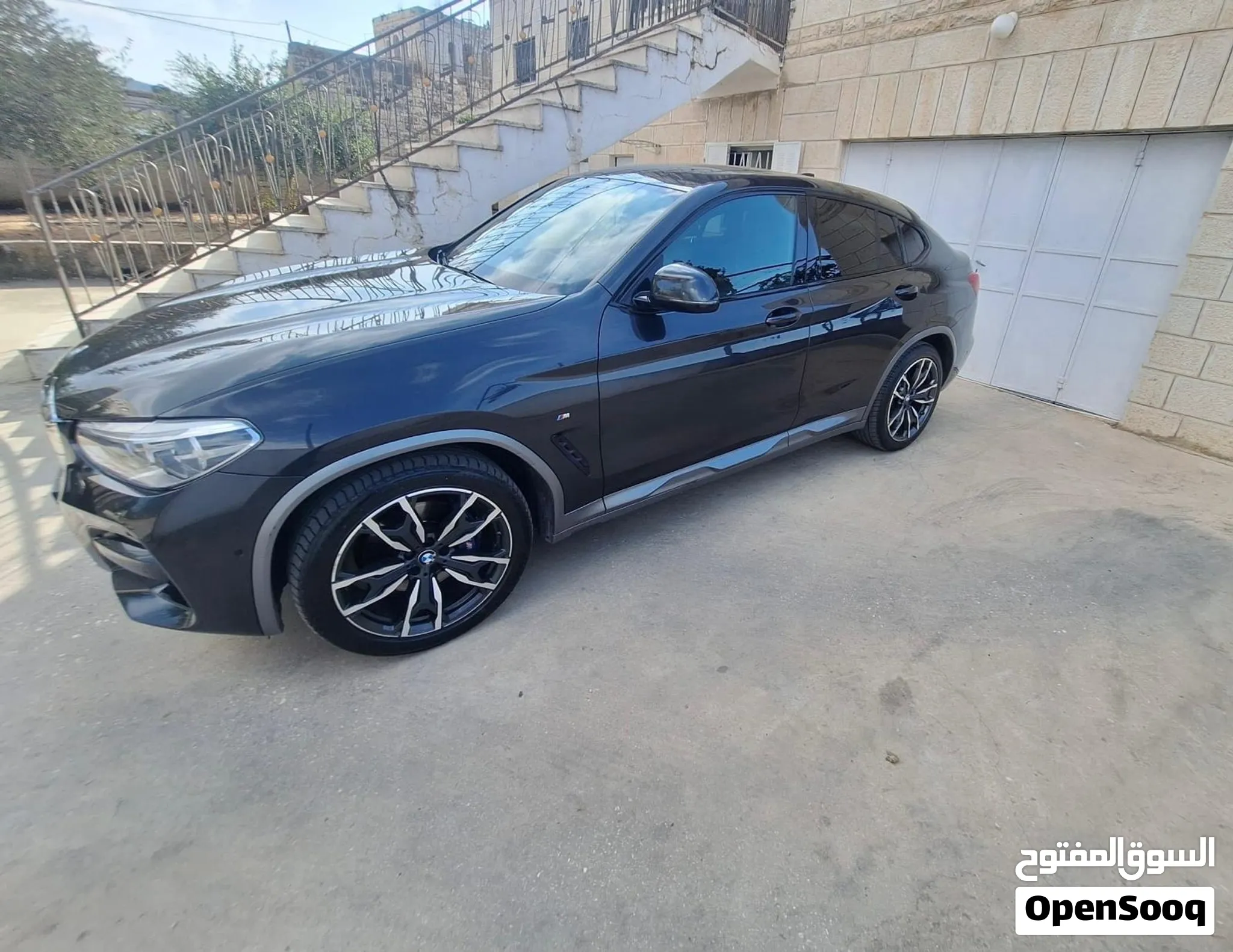 BMW X4 بحالة الشركة للبيع بسعر مغري جدا