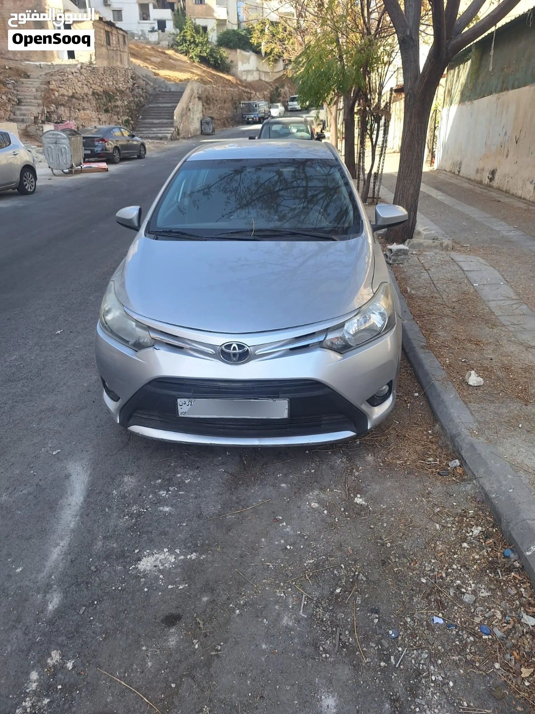 تويوتا يارس 2014 بيسك سيدان