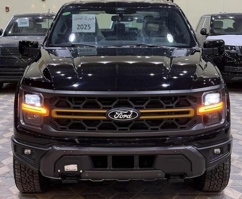 معرض خيارك المميز فورد F-150 2025 للبيع