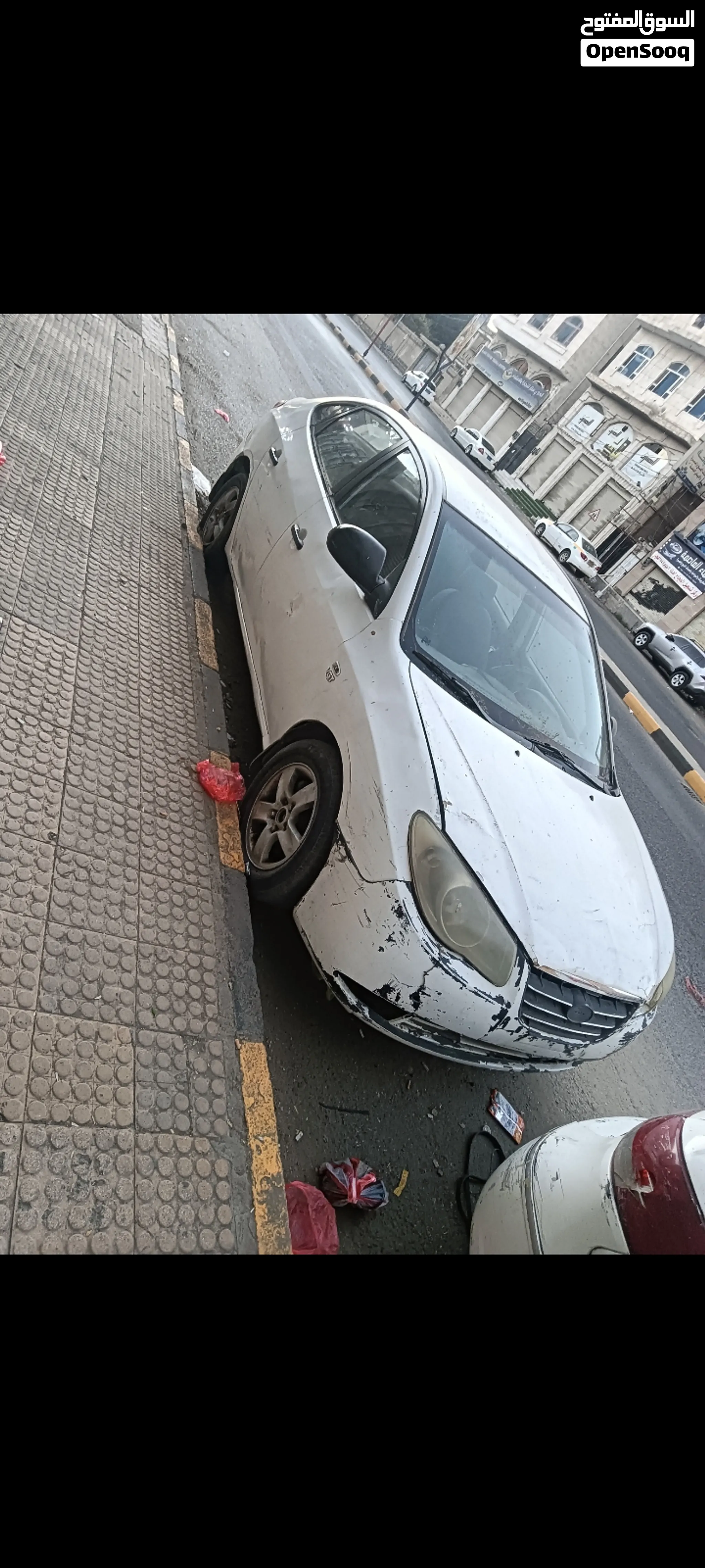 هيونداي إلينترا 2008