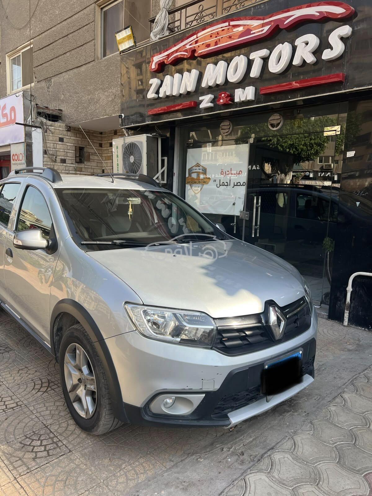 رينو سانديرو ( ستيب واى ) 2023 للبيع مدينة نصر
