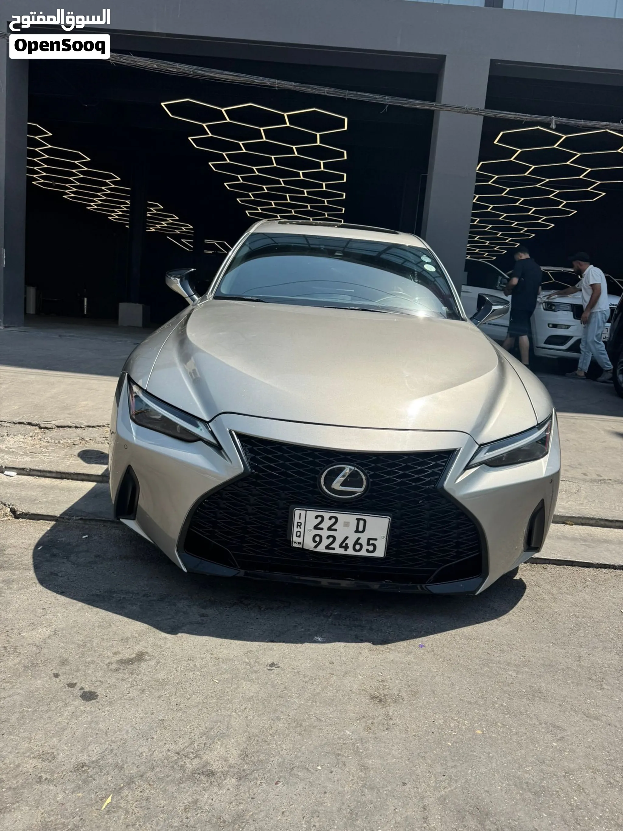 لكزس is300 بدون ايرباك بيع مستعجل